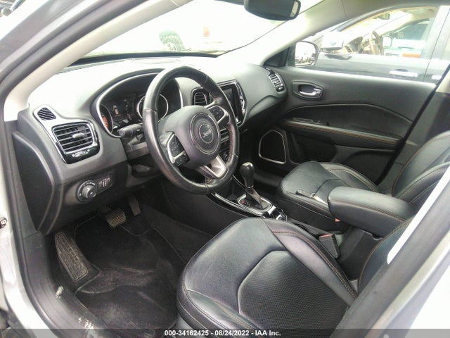 2019 Jeep Compass, VIN: 3C4NJCCBXKT675961