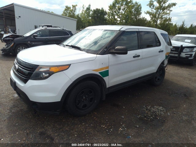 Ford UTILITY POLICE 2015 1FM5K8AR7FGC27662 Image 2