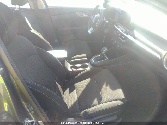 2021 Kia Forte, VIN: 3KPF24AD8ME353256