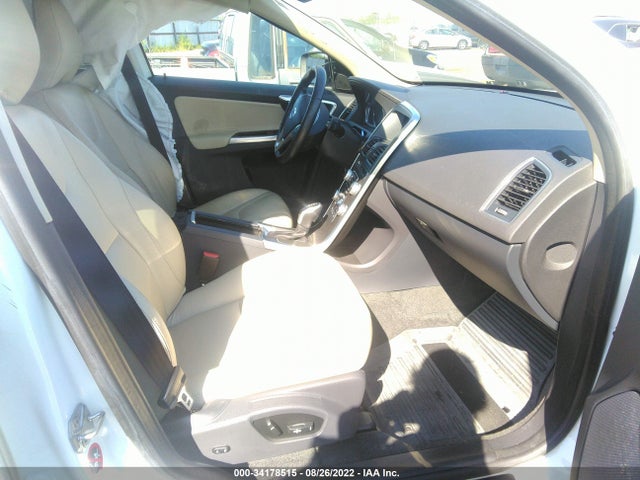 2016 Volvo XC60, VIN: YV440MDK1G2910692