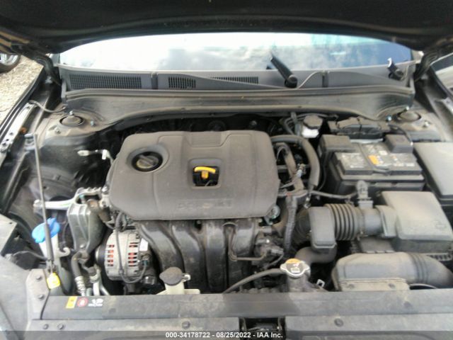 3KPF24AD2ME410647 KIA Forte Lxs