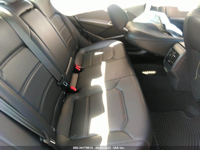 1VWLA7A31KC000678 Volkswagen Passat 2.0t Wolfsburg Edition