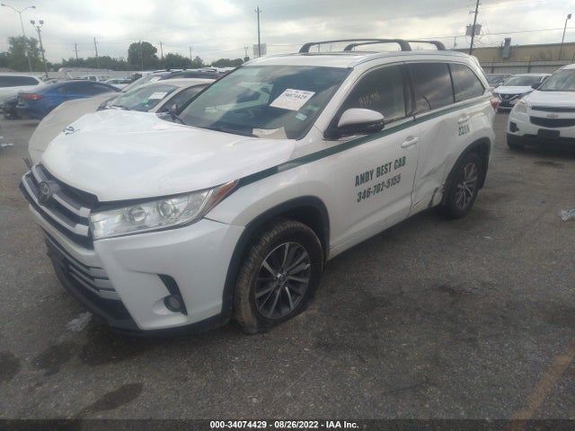 Toyota Highlander Xle 2018 5TDJZRFH3JS542302 Image 2