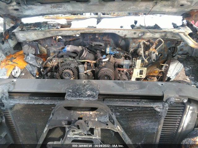 2004 CHEVROLET SILVERADO 2500HD LT VIN: 1GCHK23104F171802
