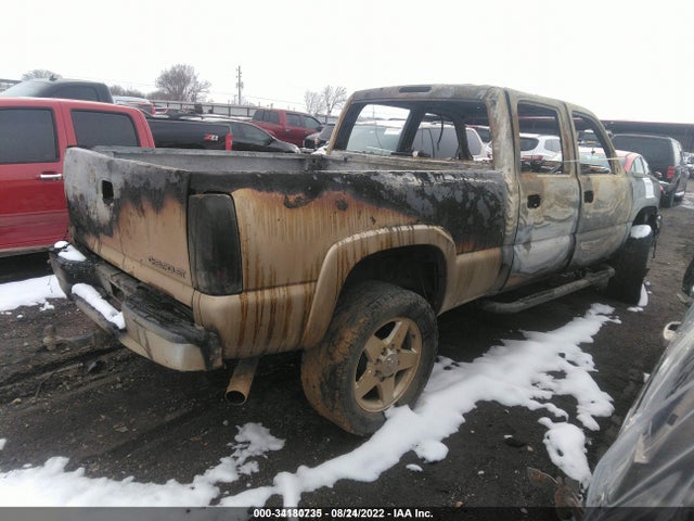 2004 CHEVROLET SILVERADO 2500HD LT VIN: 1GCHK23104F171802