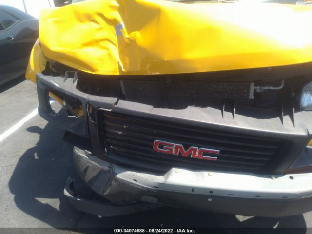 2017 GMC SAVANA CUTAWAY 1GD07RFF8H1912985 Photo 5