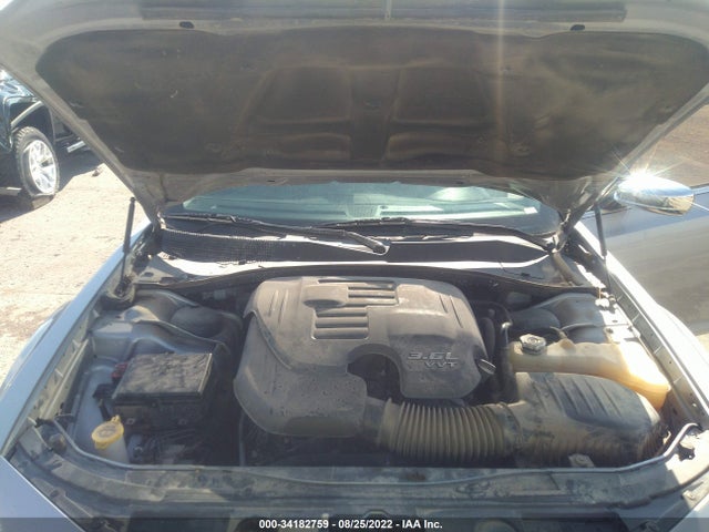 2C3CCAEG5HH662765 Chrysler 300 300c
