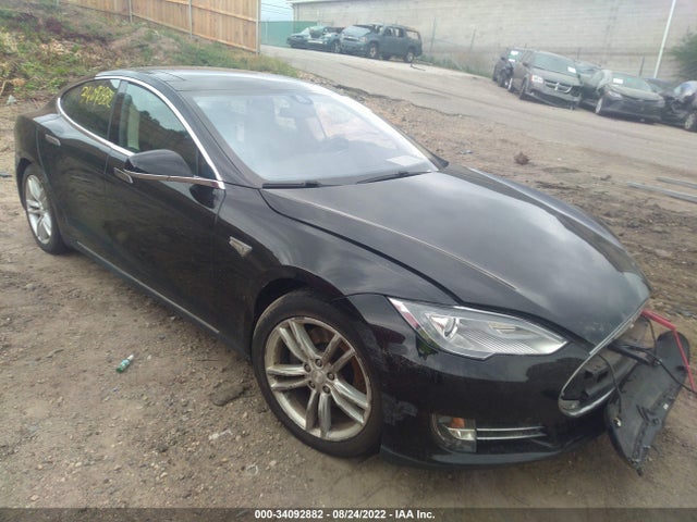 2015 Tesla Model S, VIN: 5YJSA1H15FFP79804