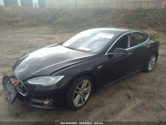 2015 Tesla Model S, VIN: 5YJSA1H15FFP79804