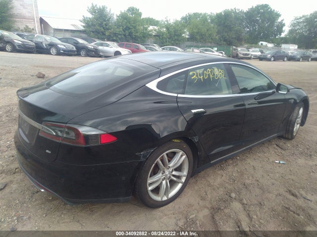 2015 Tesla Model S, VIN: 5YJSA1H15FFP79804