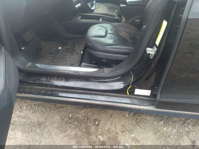 2015 Tesla Model S, VIN: 5YJSA1H15FFP79804
