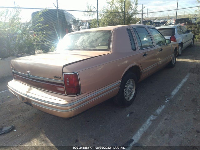 Lincoln Town Car 1994 1LNLM82W5RY657517 Image 5