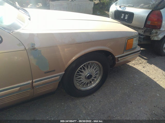 Lincoln Town Car 1994 1LNLM82W5RY657517 Image 7