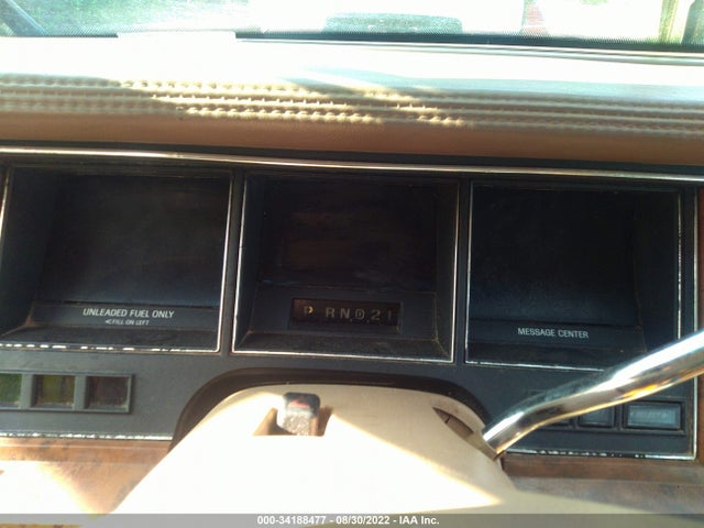 Lincoln Town Car 1994 1LNLM82W5RY657517 Image 8