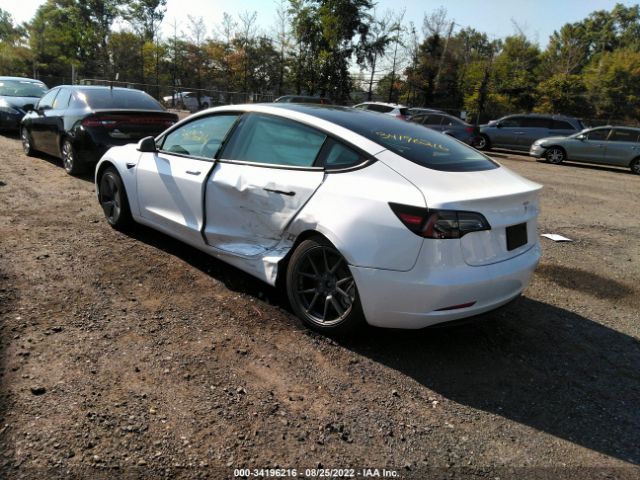5YJ3E1EA3NF115383 Tesla MODEL 3