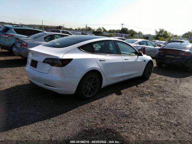 5YJ3E1EA3NF115383 Tesla MODEL 3