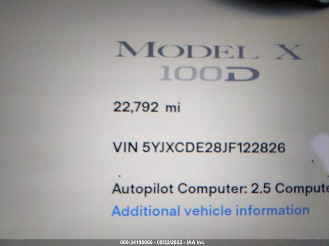 2018 Tesla Model X, VIN: 5YJXCDE28JF122826