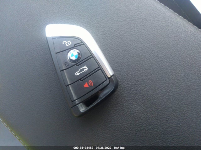 2020 BMW X3, VIN: 5YMTS0C04L9B39741