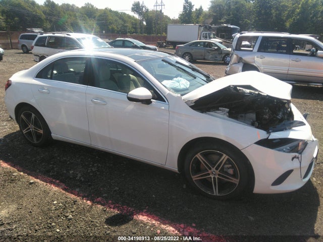 2022 Mercedes-Benz A-Class, VIN: W1K3G4FB1NJ363245