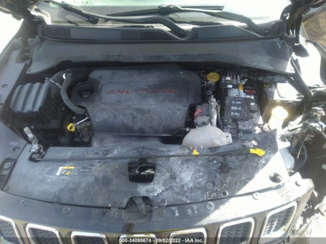 3C4NJDCB4KT806663 Jeep Compass Limited