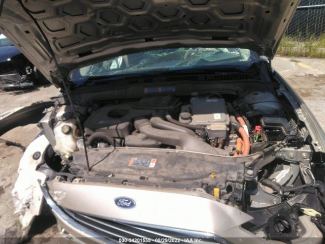 3FA6P0LU0KR187429 Ford Fusion Hybrid Se