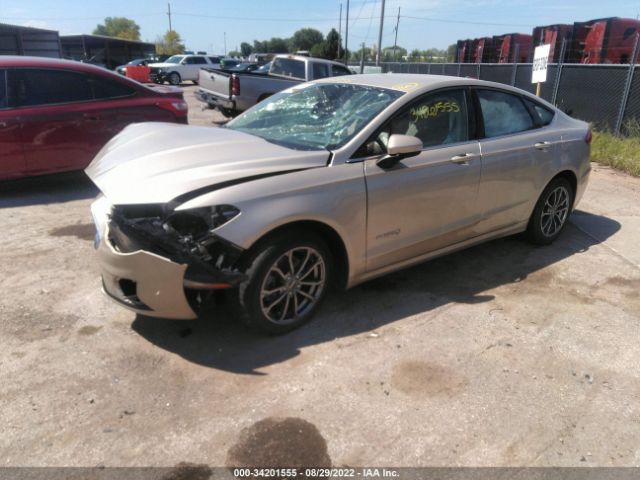 3FA6P0LU0KR187429 Ford Fusion Hybrid Se