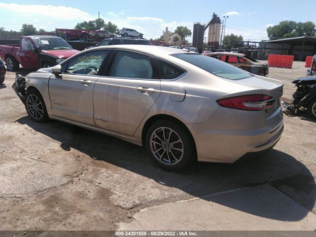3FA6P0LU0KR187429 Ford Fusion Hybrid Se