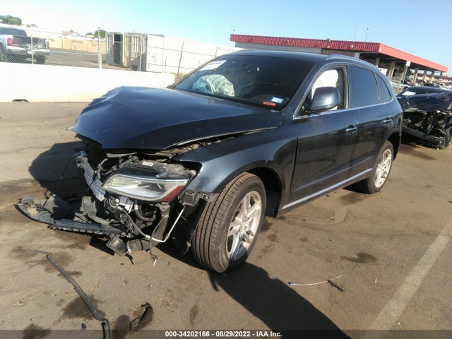 WA1CMAFP9FA095828 Audi Q5 Premium Plus