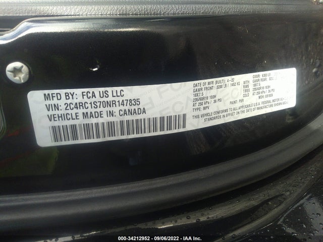 2022 Chrysler Pacifica Hybrid, VIN: 2C4RC1S70NR147835