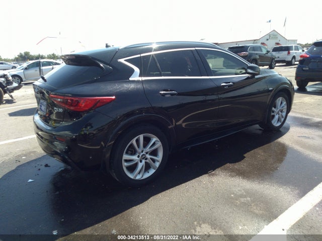 2017 INFINITI QX30 PREMIUM VIN: SJKCH5CP0HA021509