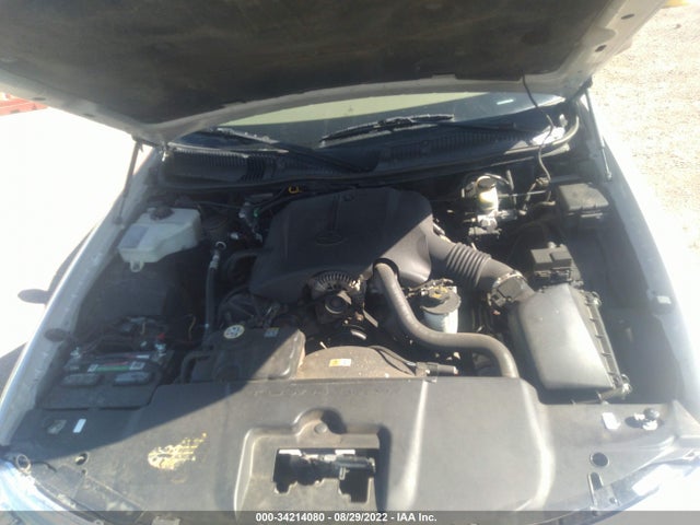 Lincoln Town Car Sig. 2002 1LNHM82W32Y626102 Image 12