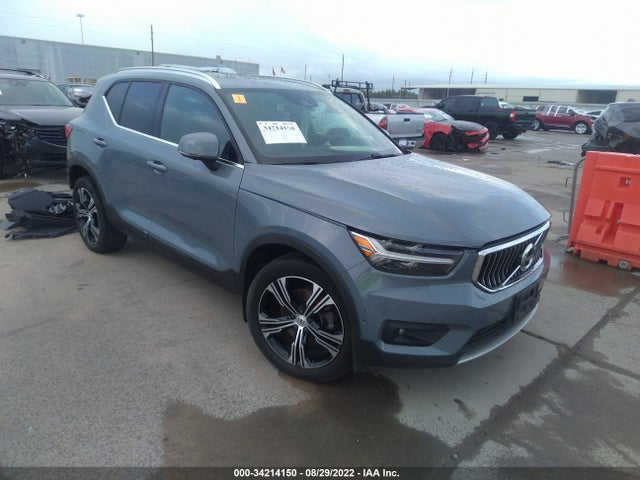2020 Volvo XC40, VIN: YV4162ULXL2174585