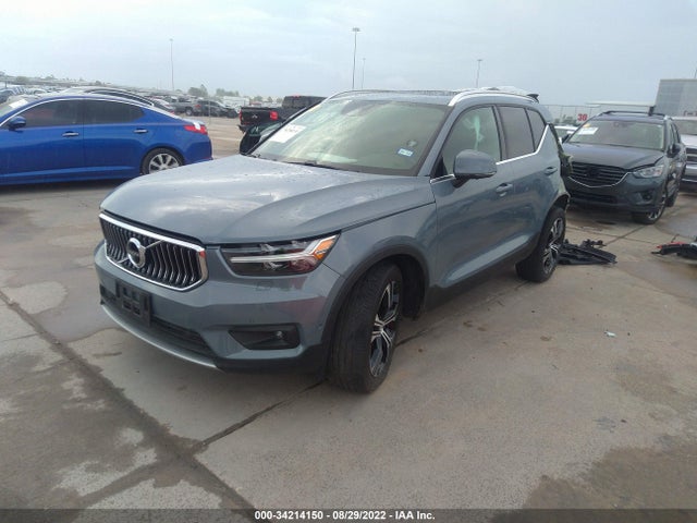 2020 Volvo XC40, VIN: YV4162ULXL2174585