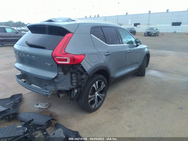 2020 Volvo XC40, VIN: YV4162ULXL2174585