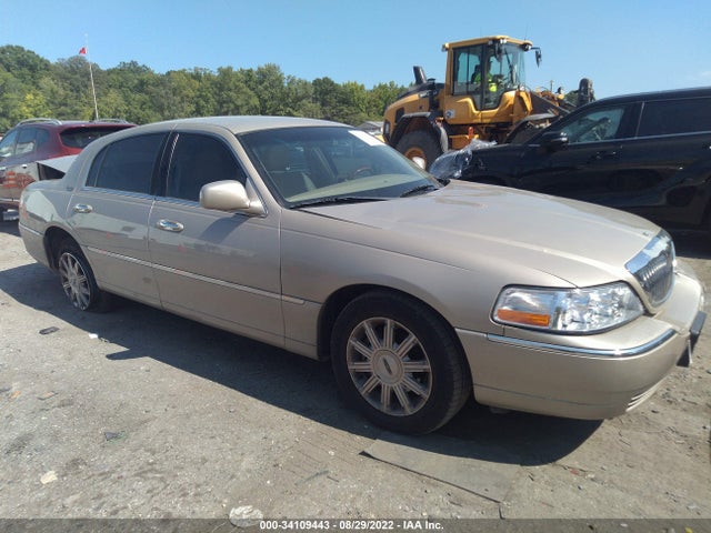 Lincoln Town Car Limited 2008 2LNHM82V68X660969 main image