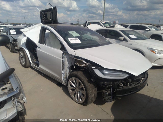 2021 Tesla Model X, VIN: 5YJXCDE24MF322333