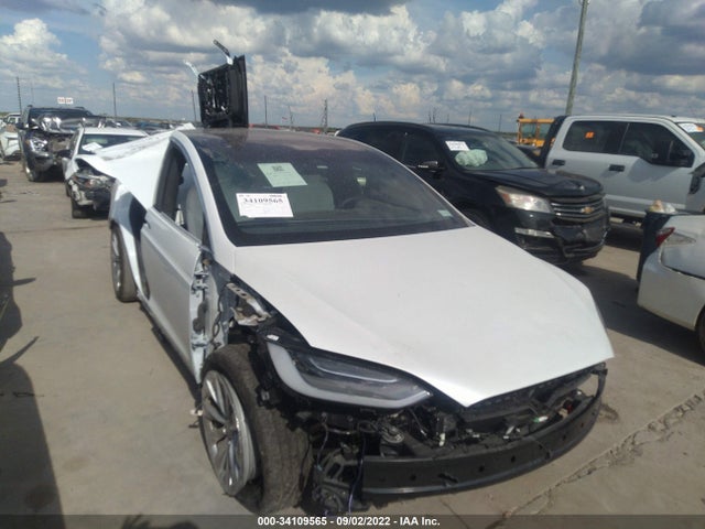 2021 Tesla Model X, VIN: 5YJXCDE24MF322333