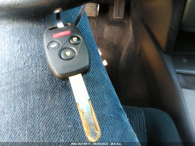 2011 HONDA ACCORD SDN LX VIN: 1HGCP2F35BA134832