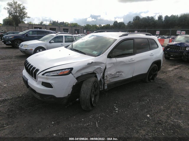 2018 Jeep Cherokee, VIN: 1C4PJMCX1JD549115