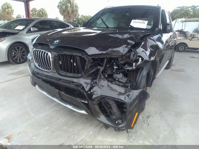 2021 BMW X3, VIN: 5UXTY5C06M9E34084