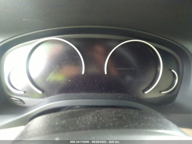 2021 BMW X3, VIN: 5UXTY5C06M9E34084