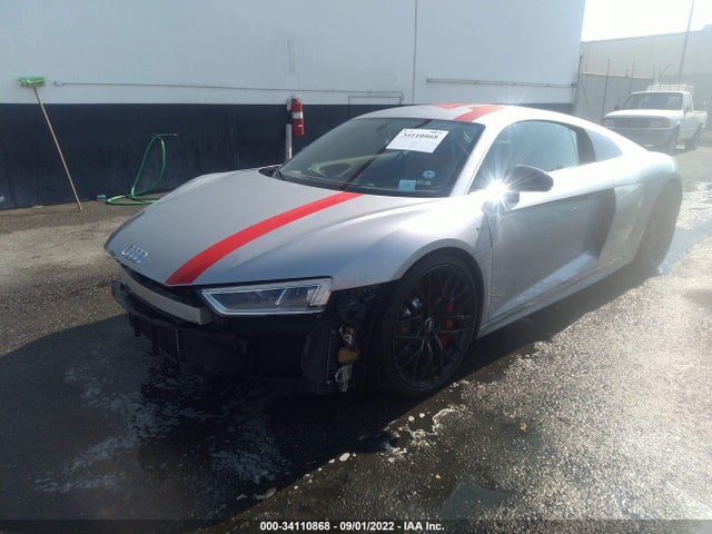 2018 Audi R8, VIN: WUABAAFX0J7902370