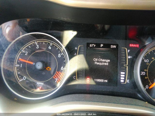 1C4PJLCB0FW694334 Jeep Cherokee Latitude