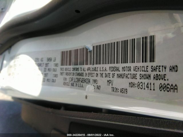 1C4PJLCB0FW694334 Jeep Cherokee Latitude