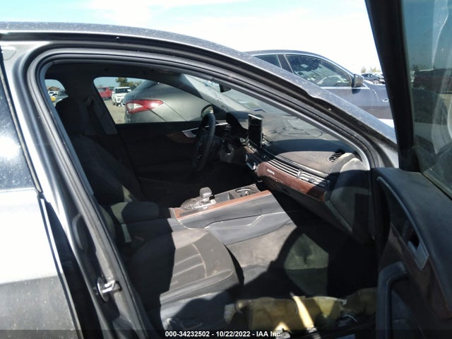 2022 Audi A4, VIN: WAUABAF42NA019727