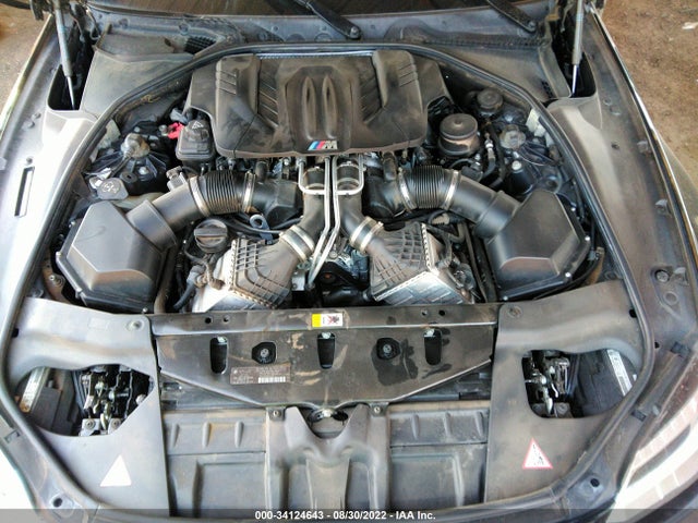 2014 BMW M6, VIN: WBSLZ9C59EDZ78536