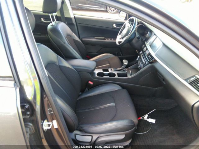 5XXGT4L30KG288946 KIA Optima S