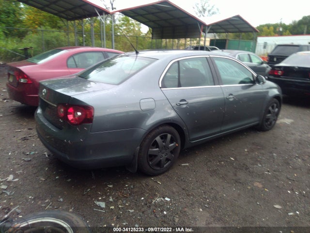 2008 VOLKSWAGEN JETTA SEDAN S VIN: 3VWJM71K78M098029