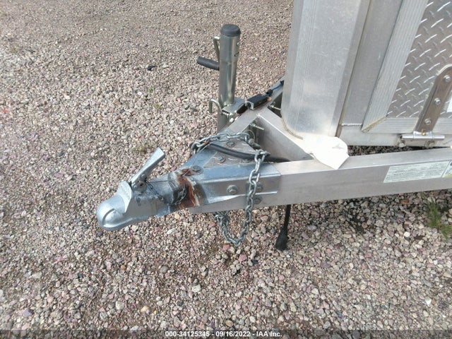 2011 ALCOM 22' BALL PULL TRAILER VIN: 5WFBS2223BW012665
