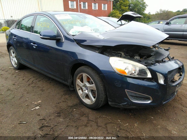 Volvo S60 T5 2012 YV1622FS2C2127425 главное изображение